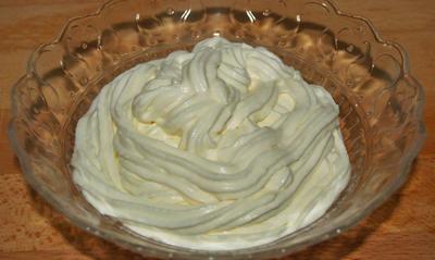 nata montada (crema de leche)