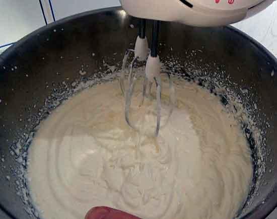 nata montada (crema de leche)