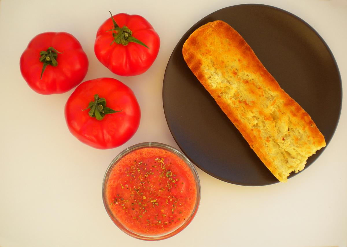 preparado tomate tostadas