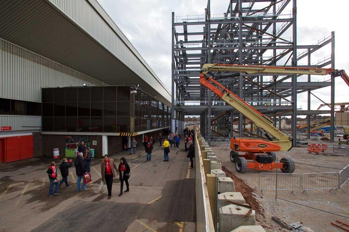 Nueva grada de Anfield (Liverpool)