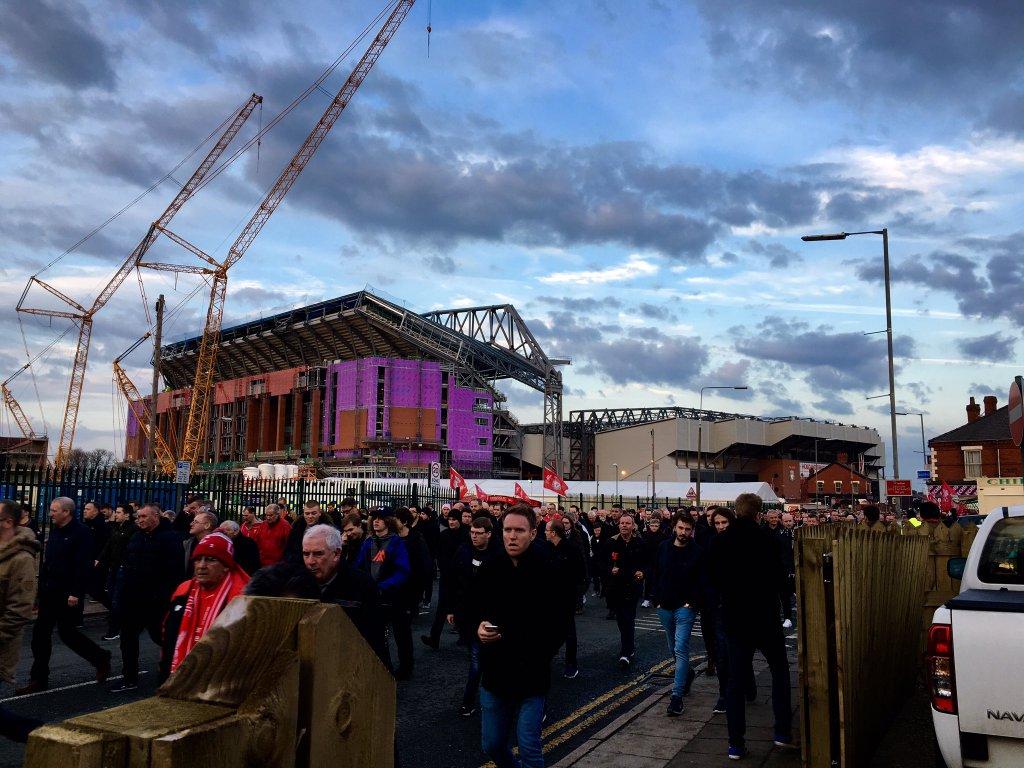 Remodelación y ampliación del estadio de Anfield (Liverpool)