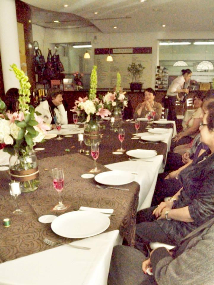 1013817_386235944819563_1806191523_n