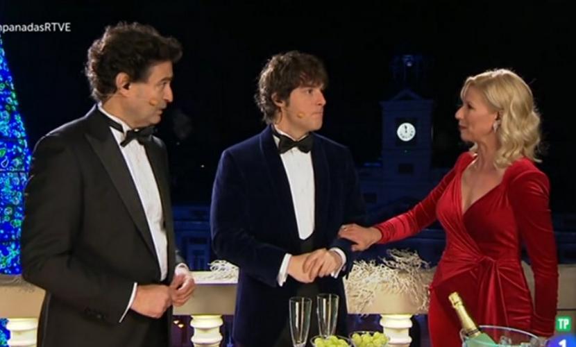 vestido-anne-igartiburu-campanadas