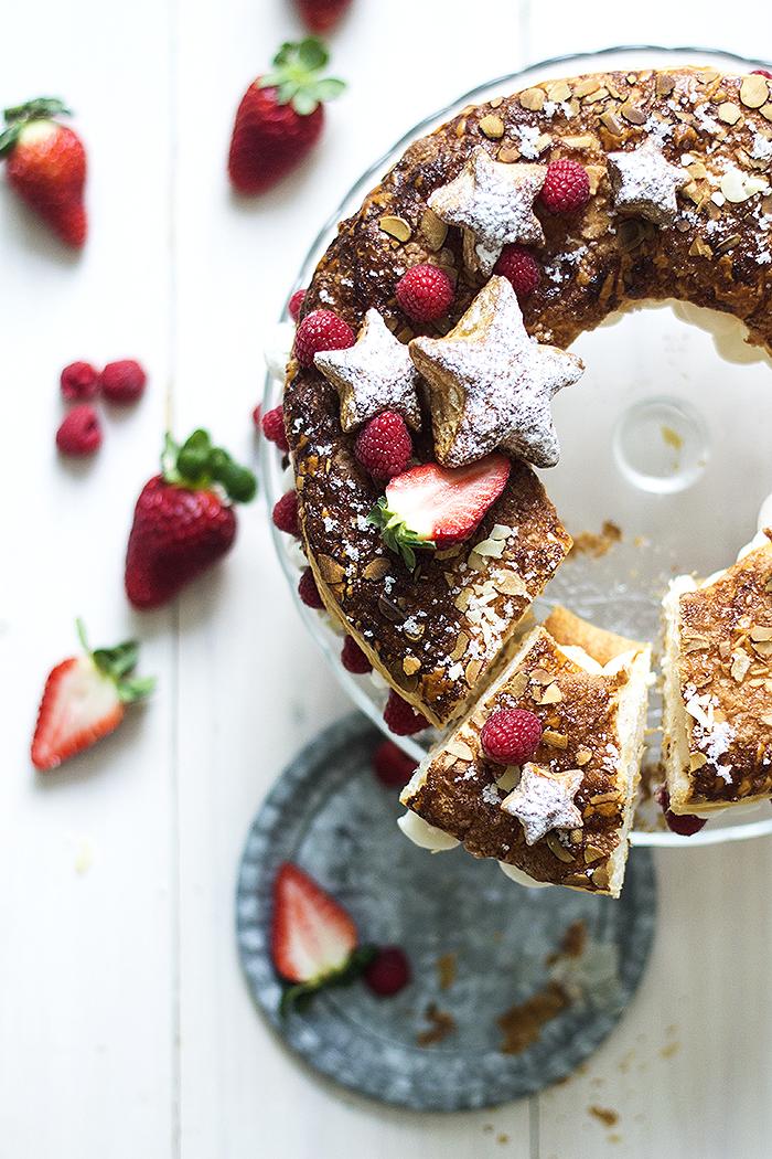 Tortel de hojaldre y nata (crema de leche) para Reyes