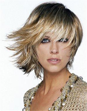 Mechas californianas en pelo corto con flequillo