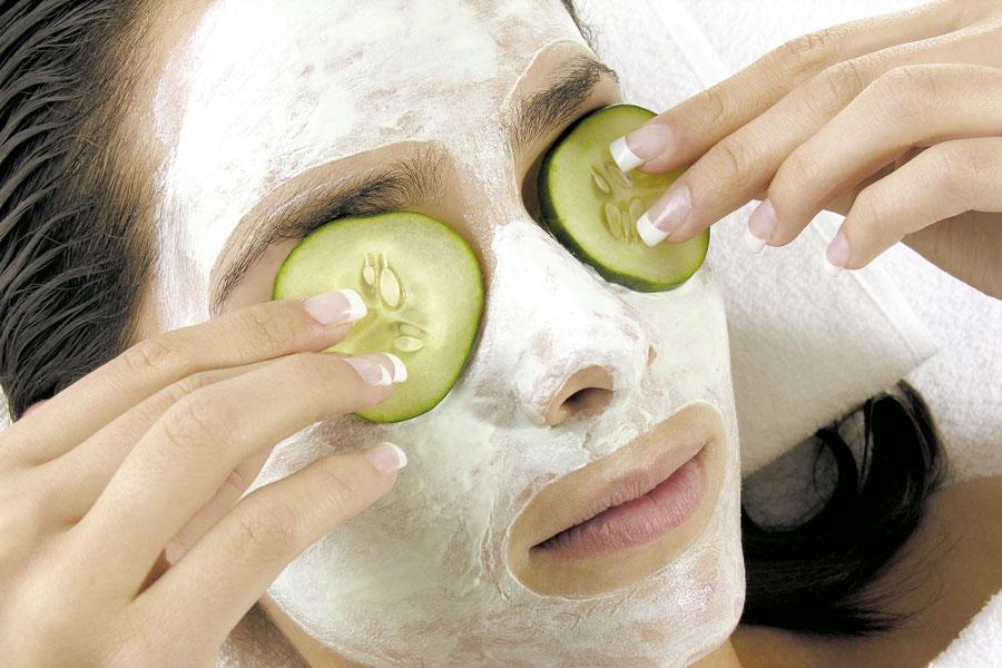 06673g-mascarilla-casera-pepino-limpieza-cutis