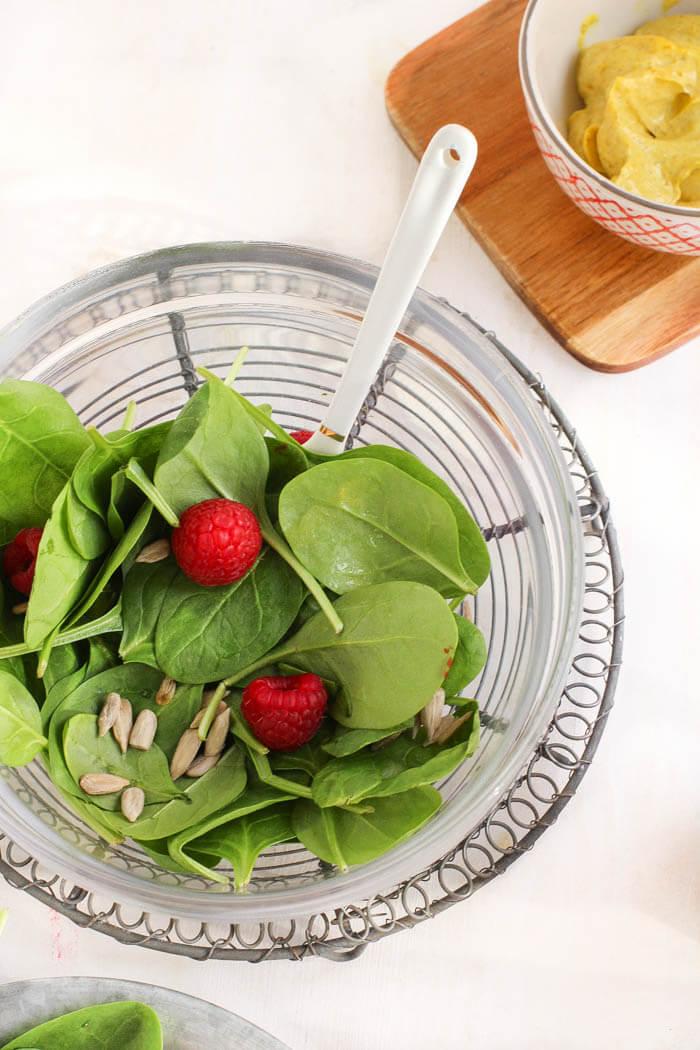 Cómo hacer ensalada de espinacas por Pintando las nubes