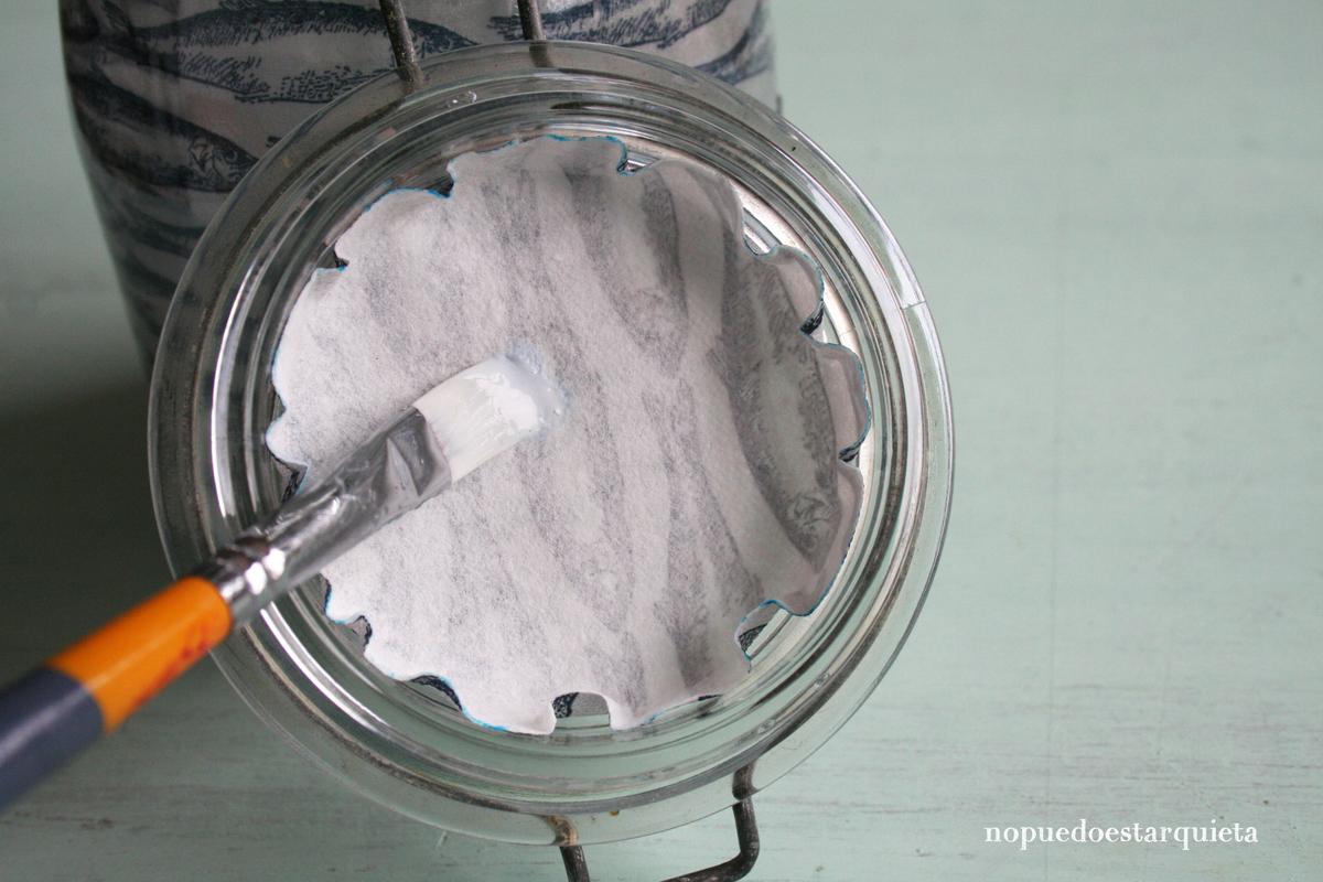 Tarro de cristal decorado con decoupage. Peces. Marinero. Cuerda. Servilleta. DIY.