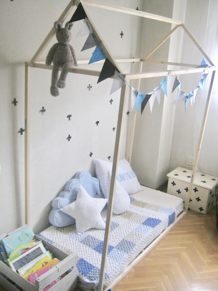cama casita montessori