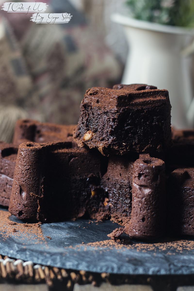 Brownie de Chocolate con Cacahuetes de Miel