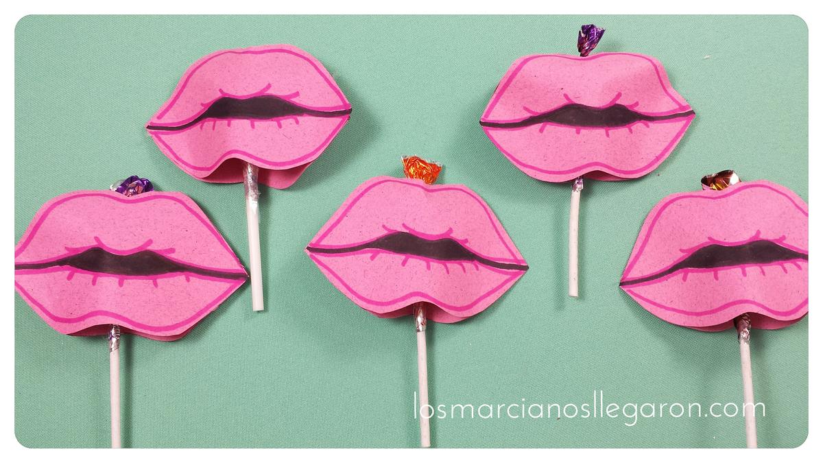 Besos de papel para decorar 1