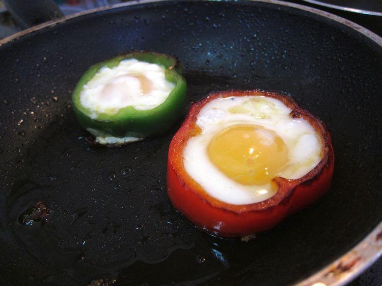 huevos-flor-aros-pimiento-07