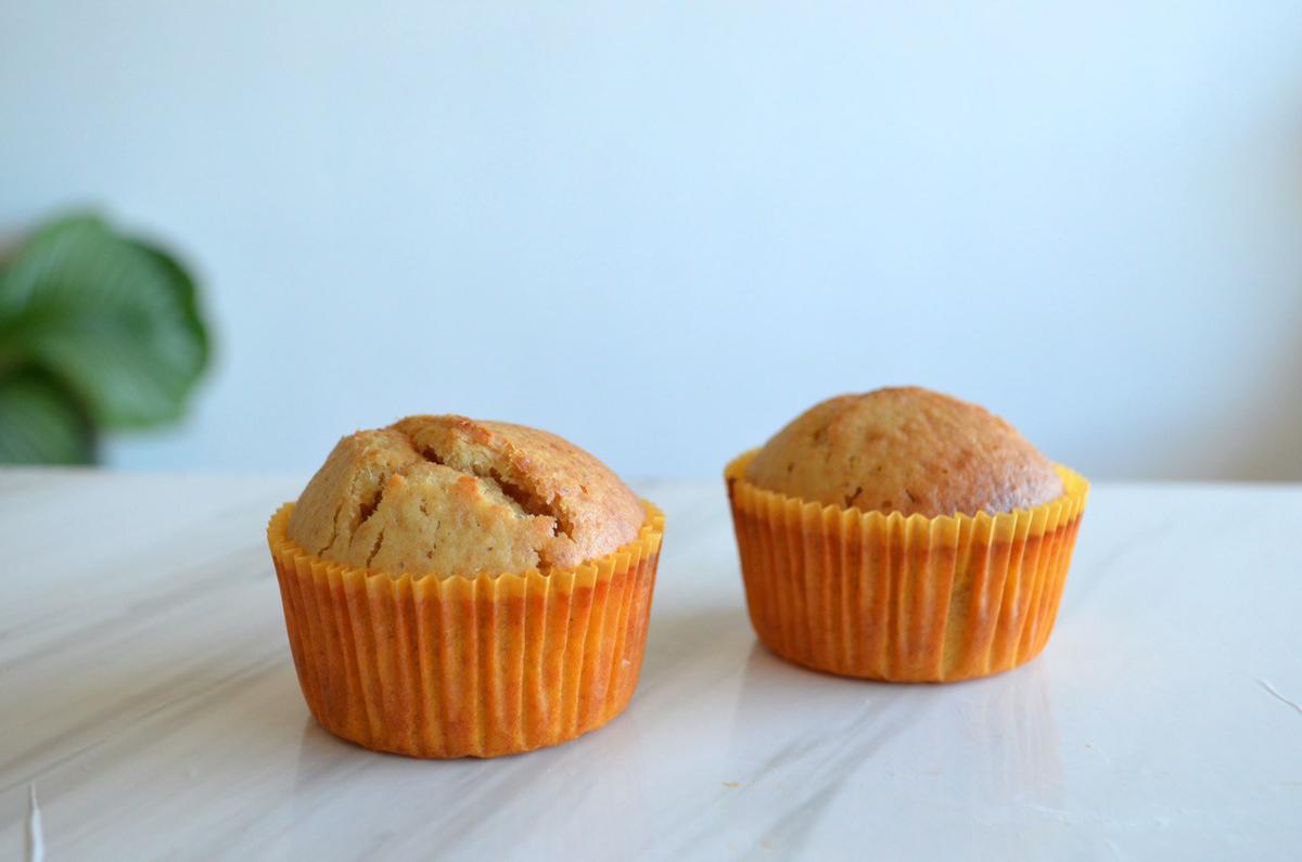 magdalenas de naranja veganas