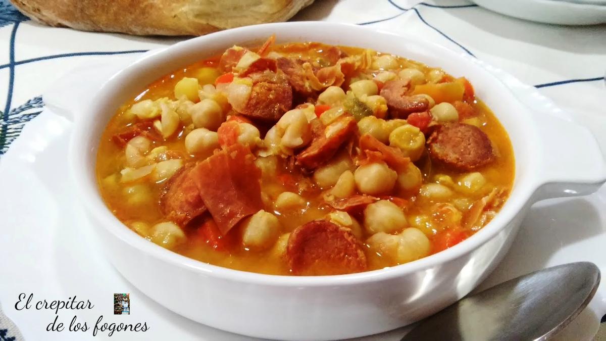 garbanzos en salsa de tomate
