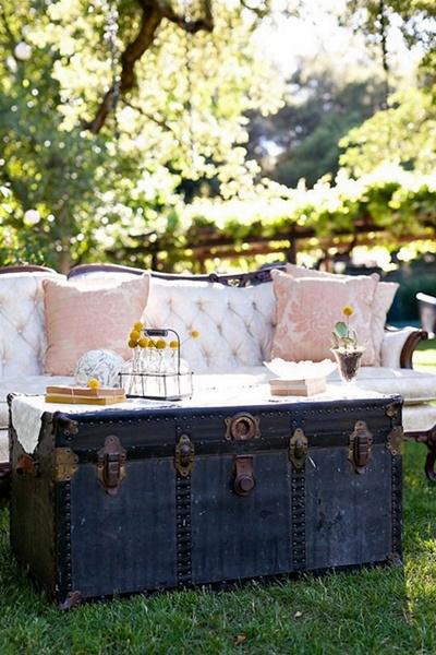 EDISEE_La-boda-con-Diana-Feldhaus_decoración-boda-sofá-chaby-chic-Wedding (14)