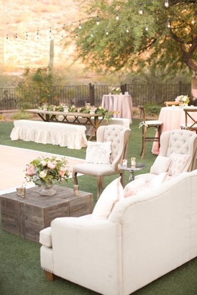 EDISEE_La-boda-con-Diana-Feldhaus_decoración-boda-sofá-chaby-chic-Wedding (17)
