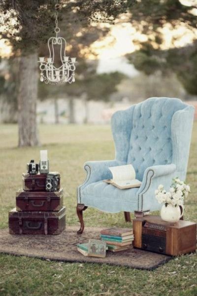 EDISEE_La-boda-con-Diana-Feldhaus_decoración-boda-sofá-chaby-chic-Wedding (21)