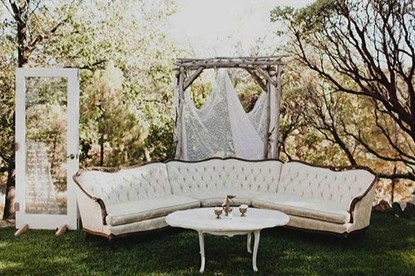 EDISEE_Diana-Feldhaus_decoración-boda-sofás-chaby-chic (6)