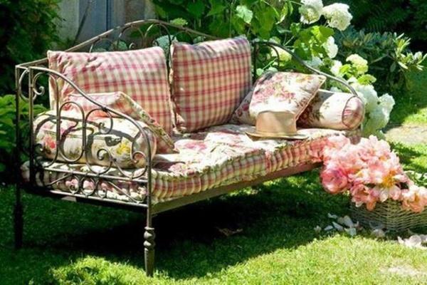 EDISEE_Diana-Feldhaus_decoración-boda-sofás-chaby-chic (10)