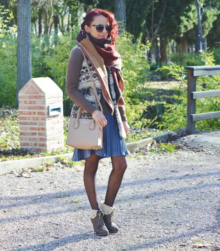 look-con-falda-de-terciopelo-4