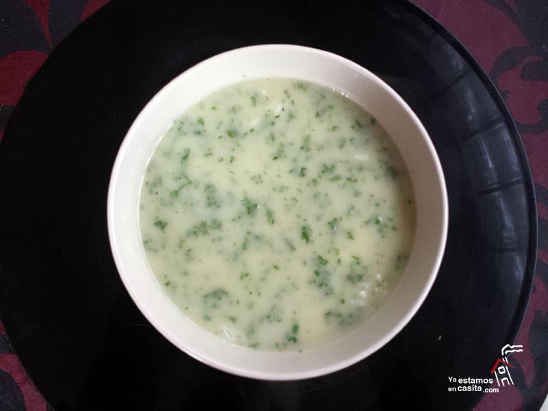 Sopa de perifollo - Yaestamosencasita.com