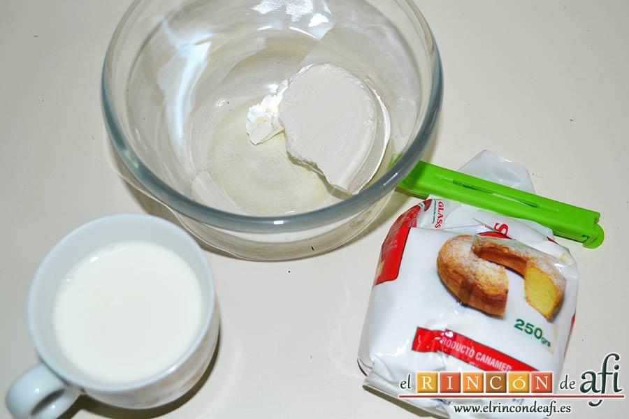 Caracolas de canela, preparamos los ingredientes para el frosting