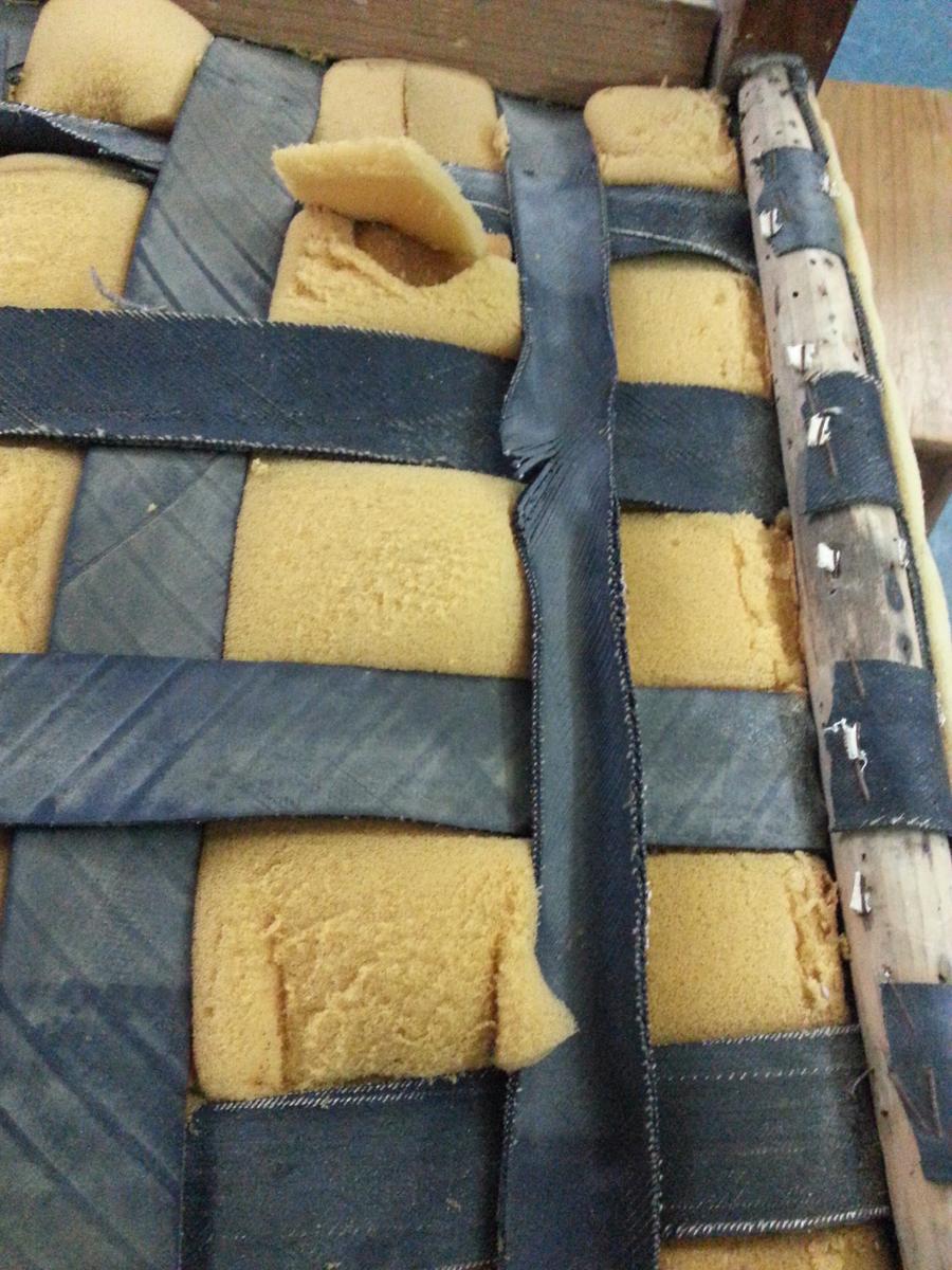 Restauracón butacas de madera