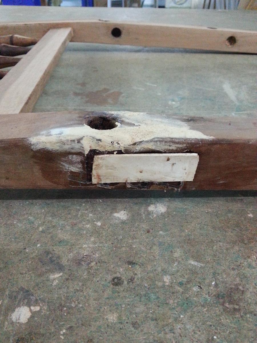 Restauracón butacas de madera