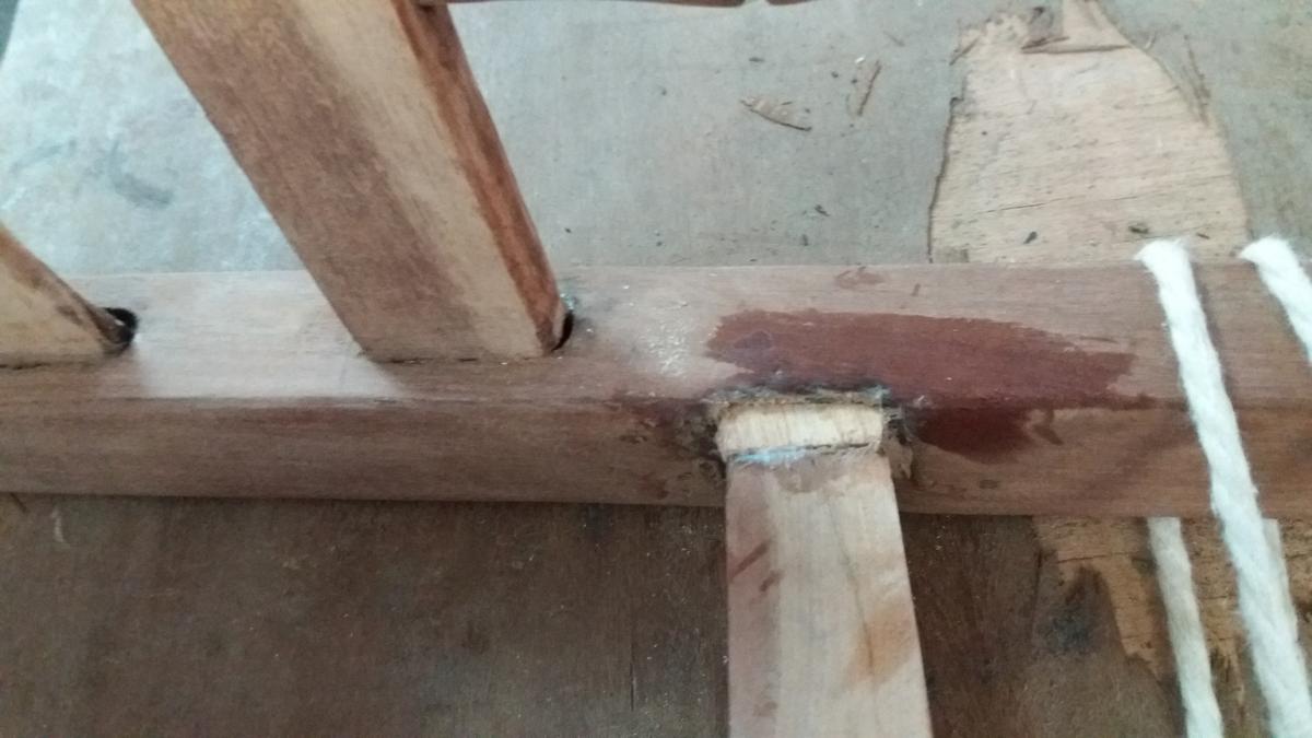 Restauracón butacas de madera