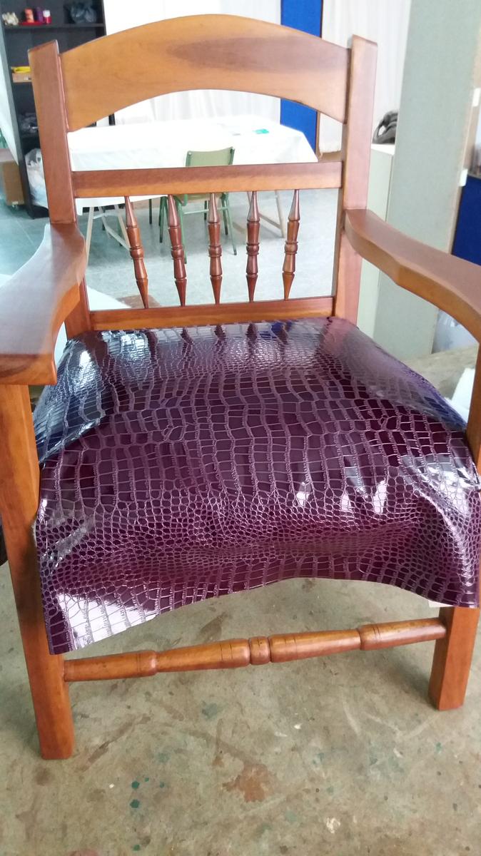 Restauracion butacas de madera