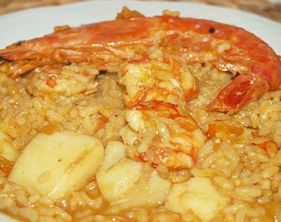 Arroz meloso con gambas y sepia