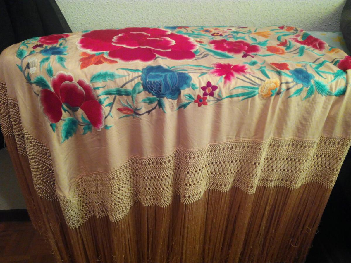 Mantón de Manila original