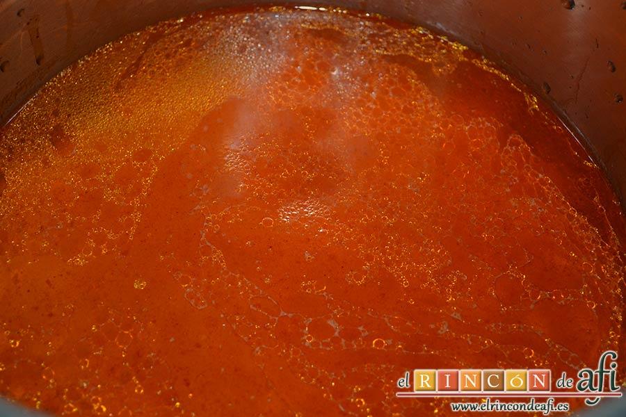 Pote asturiano, cubrir de agua