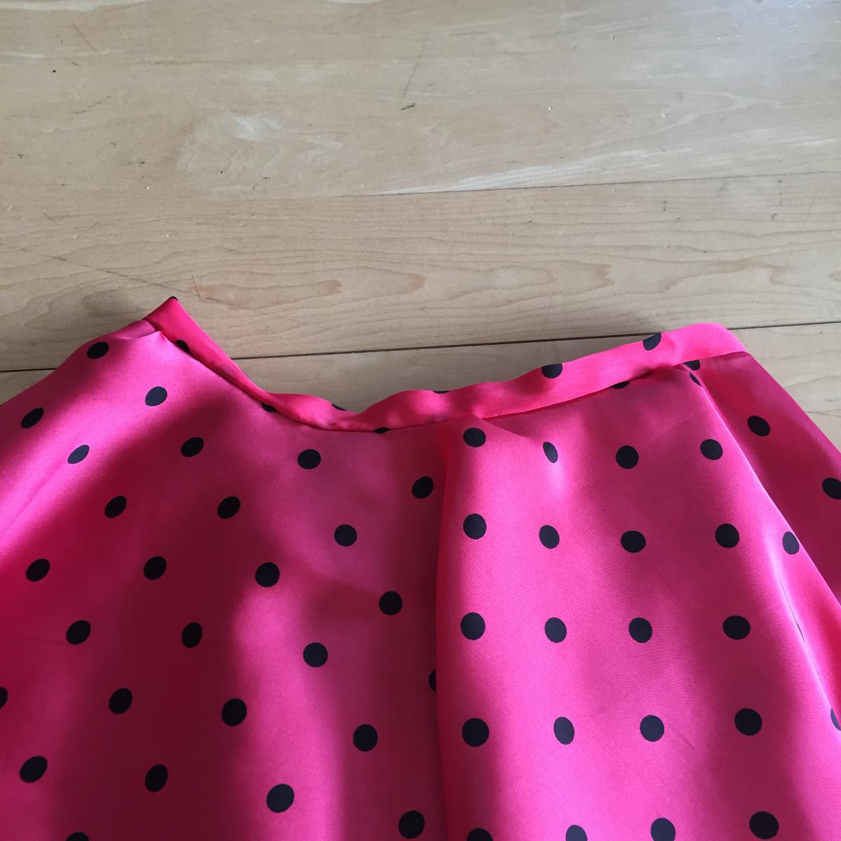 22-disfraz_chica_anos_50_cinturilla_colocada