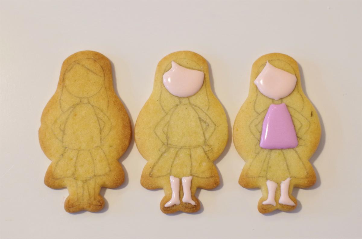 doctorcookies galletas decoradas muñeca Emma (1).JPG