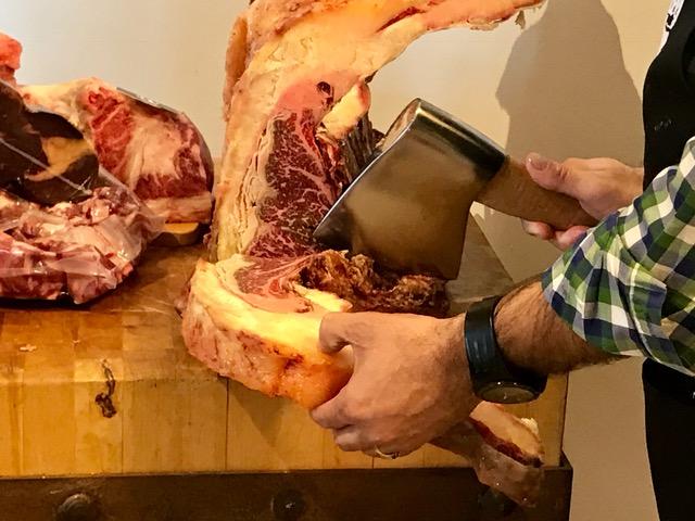 Corte de Chuletón de Lomo de Buey