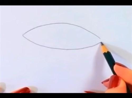 paso 1 para aprender a dibujar ojos realistas