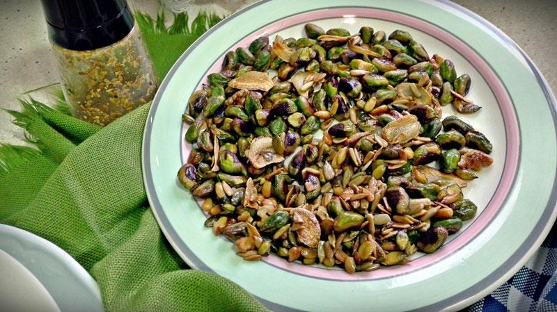 Frutos secos con crema de calabaza