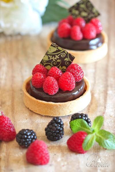 5-tartaletas-de-mousse-de-chocolate-y-frambuesas