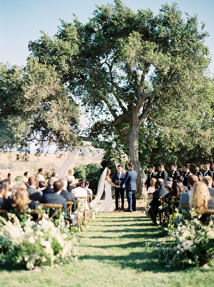 10-simple-stunning-wedding-ceremony