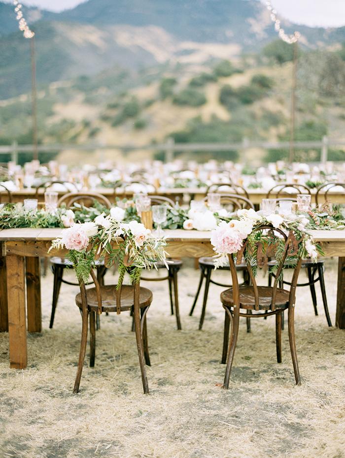 14-country-outdoor-wedding-reception