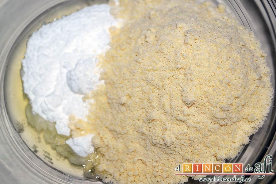 Macaroons de Lorraine Pascale, añadir el azúcar glass y las almendras molidas