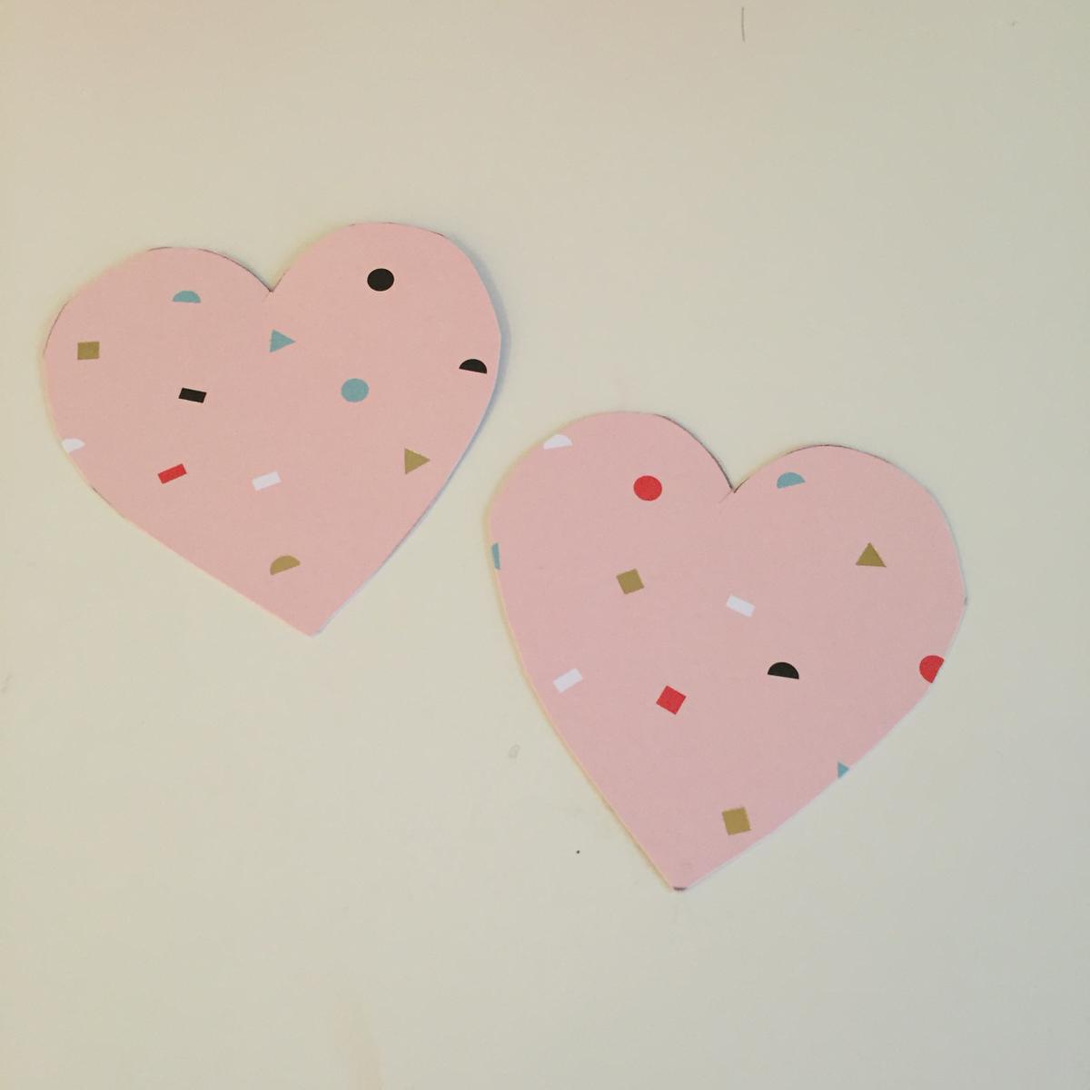 04-diy_san_valentin_reciclaje_dulce_corazones