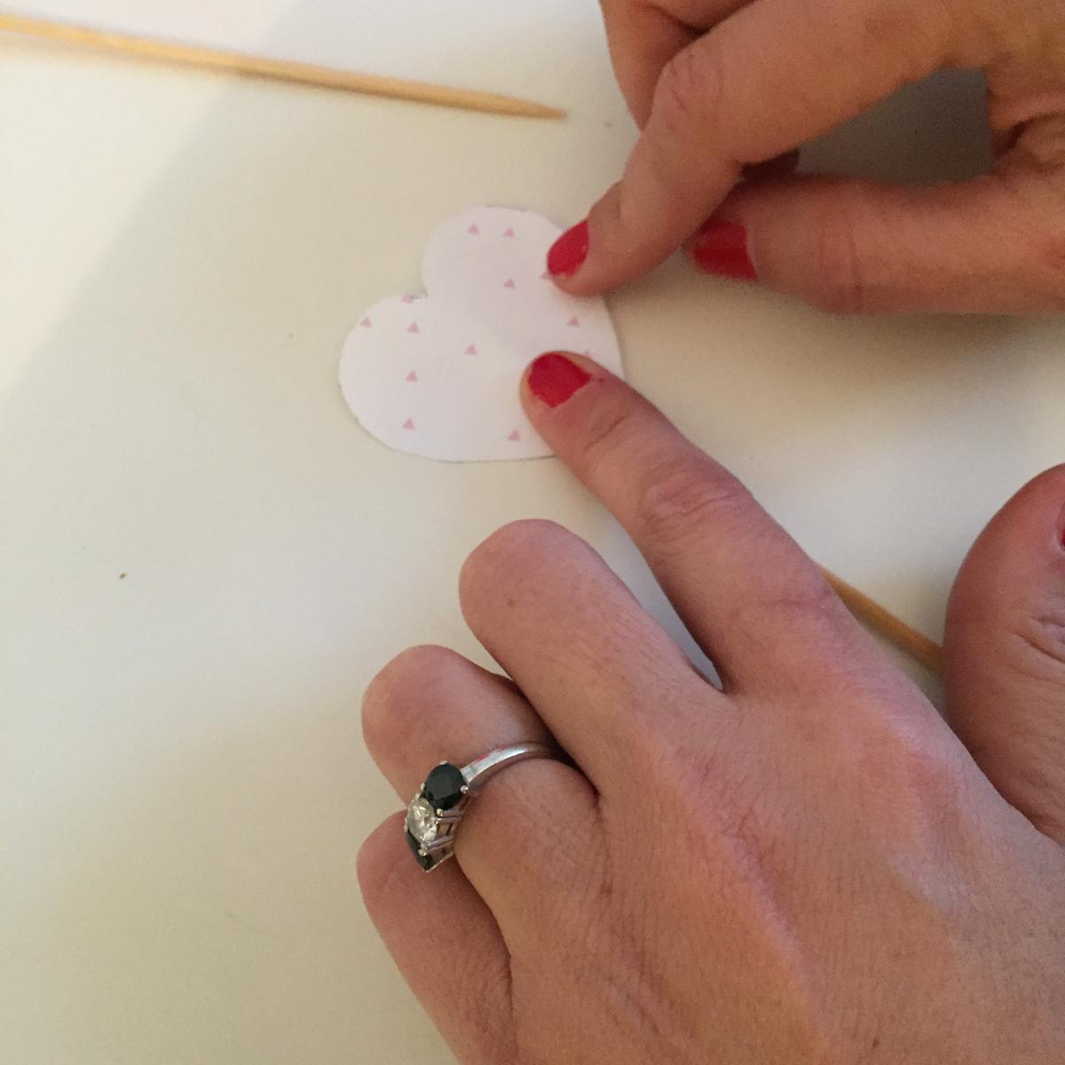 07-diy_san_valentin_reciclaje_dulce_doble_corazon