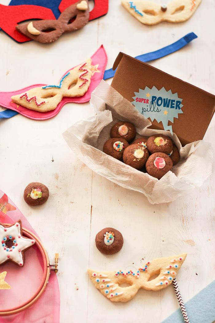 Superhero pills cookies