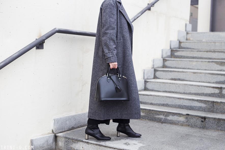 Trini |MaxMara grey goat Louis Vuitton Alma bag