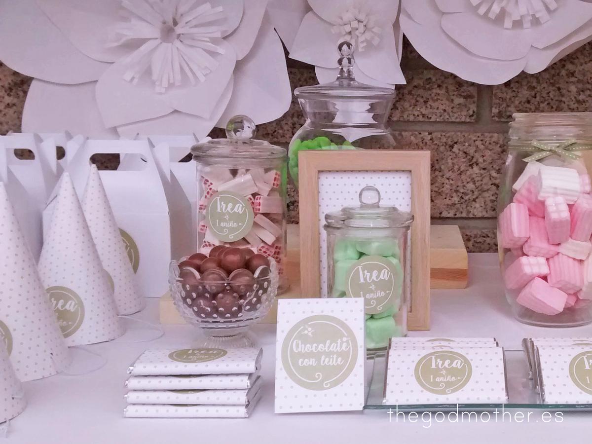 kit cumpleaños personalizado 3 - decoración primer cumpleaños - cumpleaños flores - mesa dulce flores de papel 1