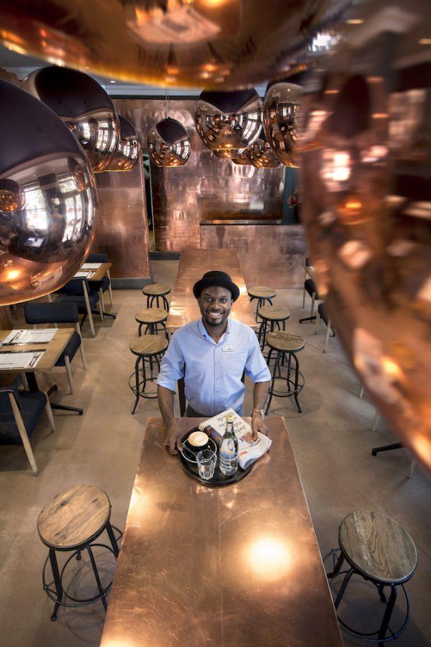 revestimiento pared cobre