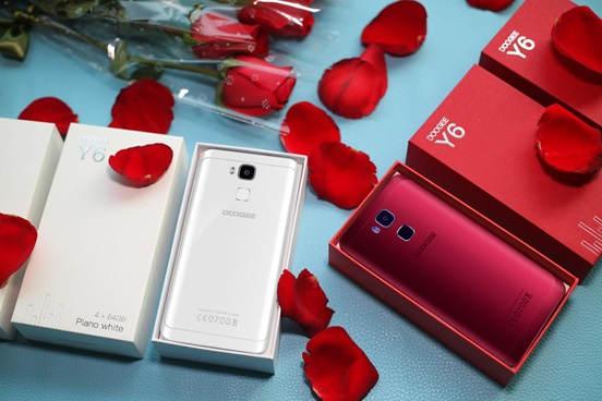 DOOGEE en San Valentin y su nuevo modelo de terminal 03