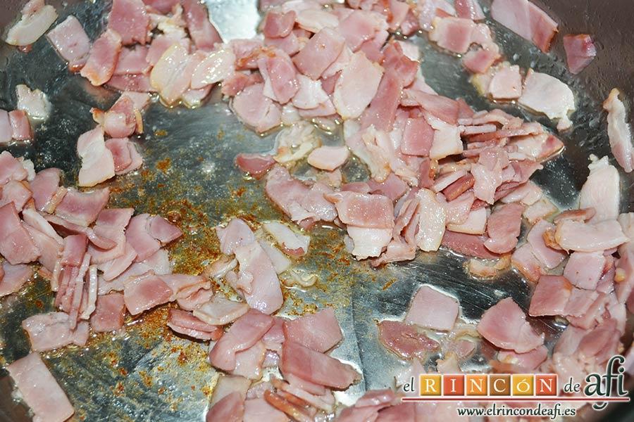 Pasta cremosa con panceta, champiñones y parmesano de Lorraine Pascale, dorarlo bien